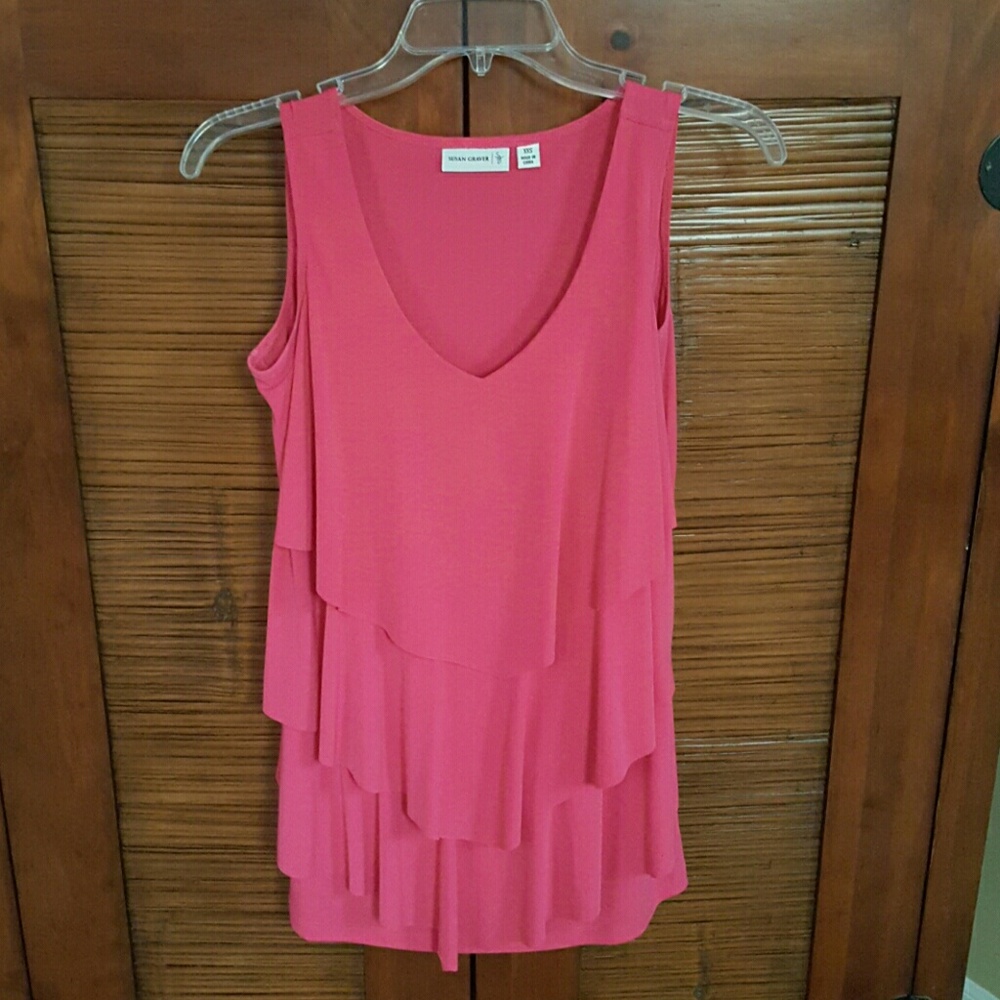 Susan Graver Liquid Knot tiered summer top
